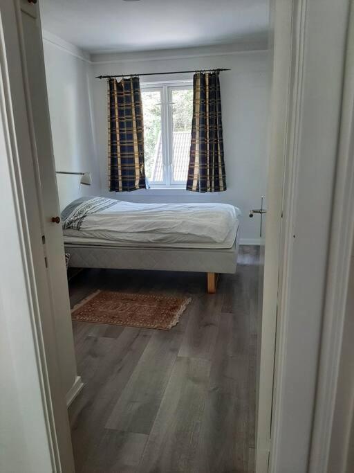 Apartment 2 Sleeping Rooms In Rjukan Exteriör bild